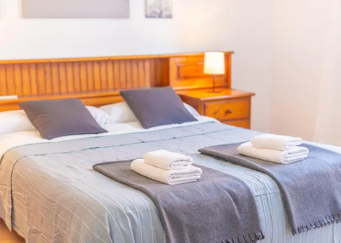 Miquel -tord- * Кан Пикафорт